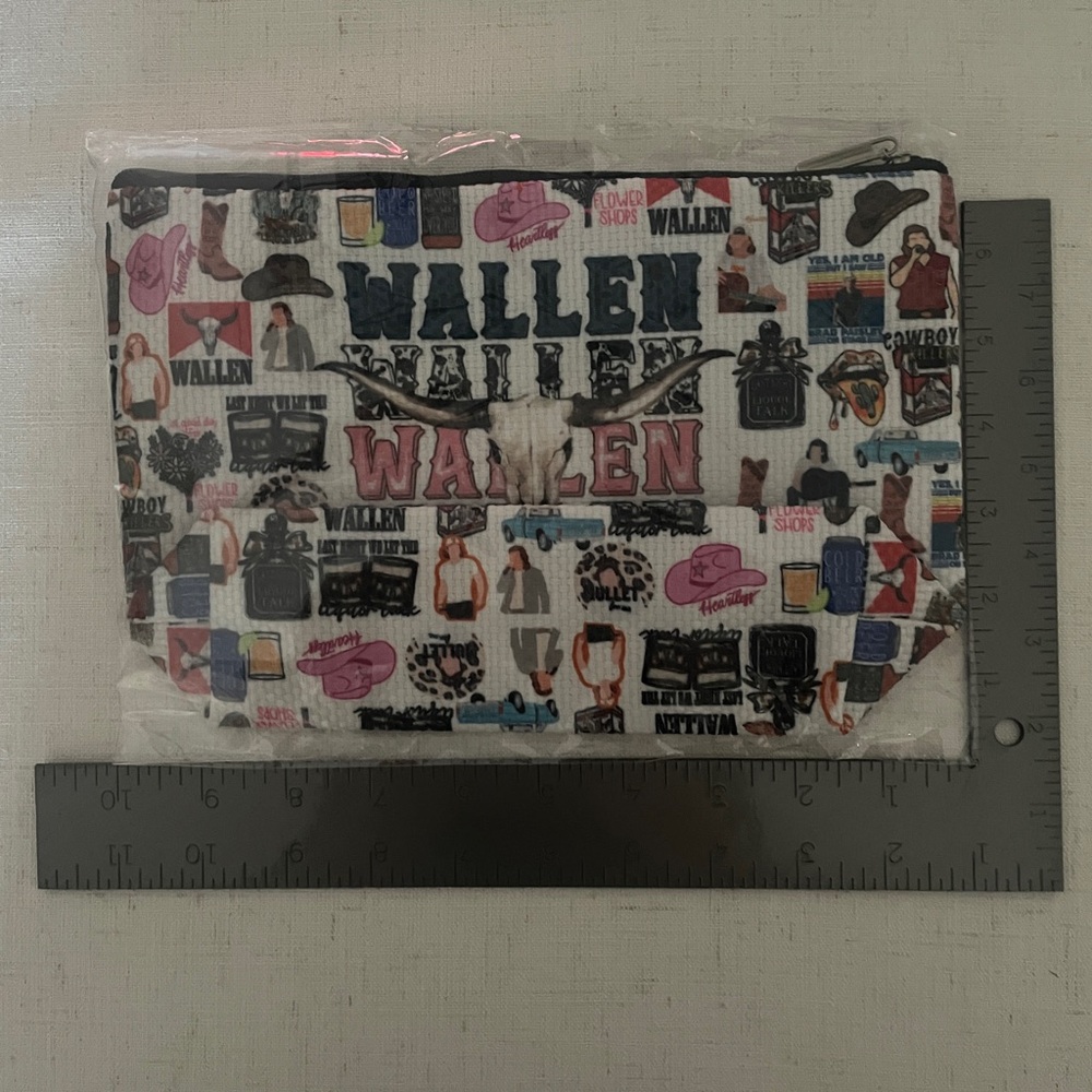 ➡️ “Wallen” Zip bag - White with Multi-Color Morgan Wallen Graphics
